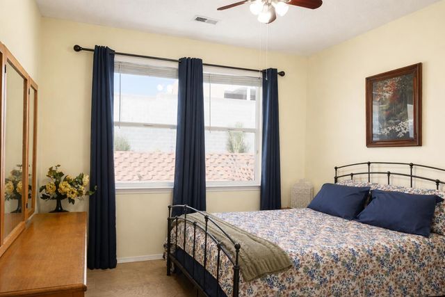 5529 Sandoval Drive NE, Rio Rancho, NM 87144