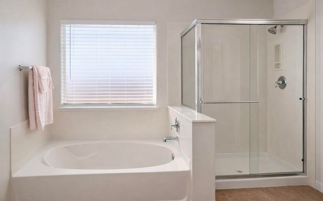 5529 Sandoval Drive NE, Rio Rancho, NM 87144