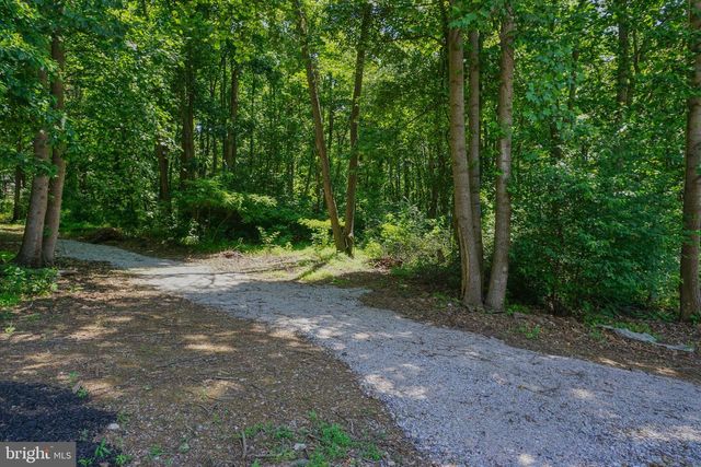 4815 ZEIGLERS CHURCH RD, Spring Grove, PA 17362