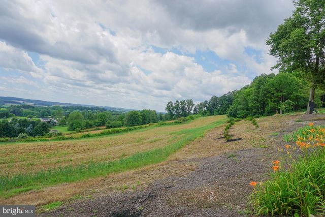 4815 ZEIGLERS CHURCH RD, Spring Grove, PA 17362
