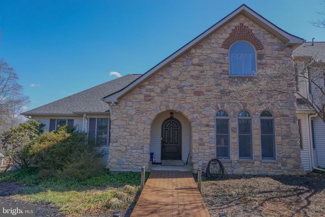 4815 ZEIGLERS CHURCH RD, Spring Grove, PA 17362
