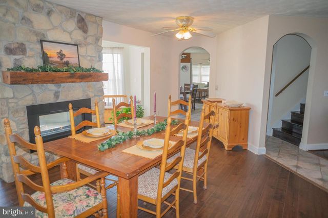 4815 ZEIGLERS CHURCH RD, Spring Grove, PA 17362