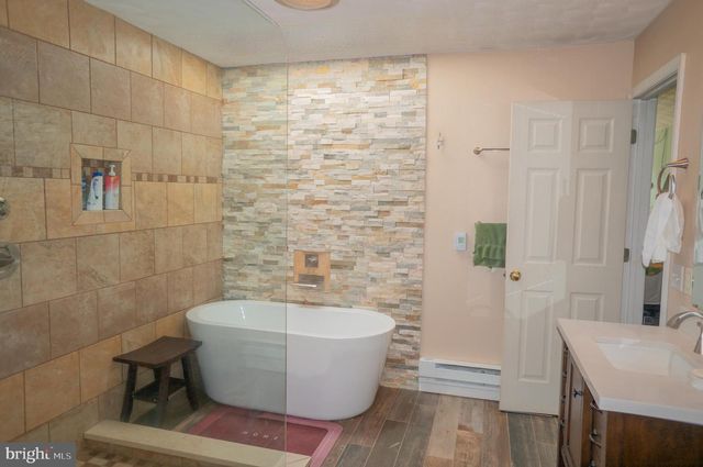 4815 ZEIGLERS CHURCH RD, Spring Grove, PA 17362