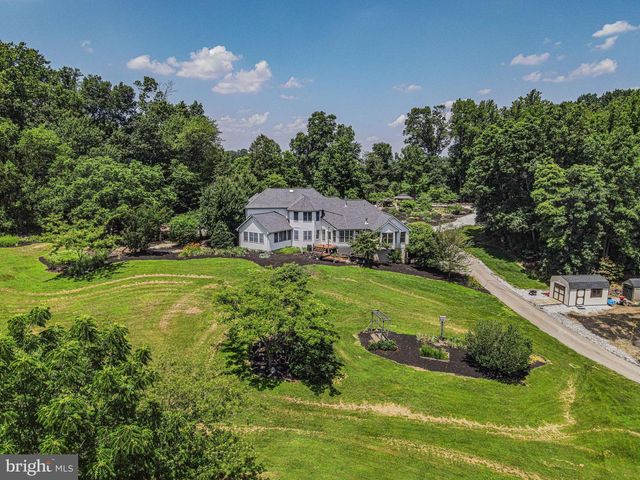 4815 ZEIGLERS CHURCH RD, Spring Grove, PA 17362