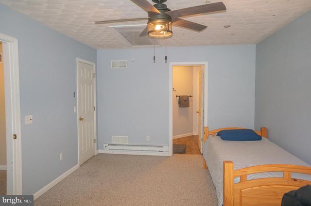 4815 ZEIGLERS CHURCH RD, Spring Grove, PA 17362
