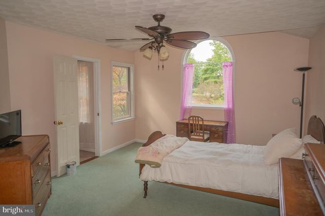 4815 ZEIGLERS CHURCH RD, Spring Grove, PA 17362