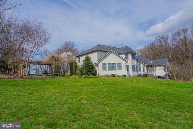 4815 ZEIGLERS CHURCH RD, Spring Grove, PA 17362