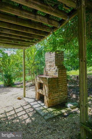 4815 ZEIGLERS CHURCH RD, Spring Grove, PA 17362