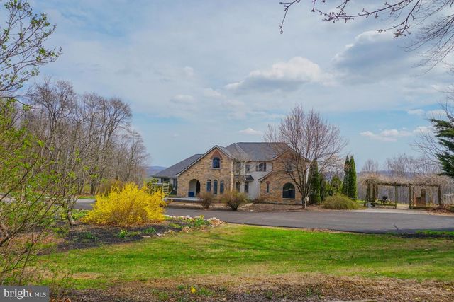 4815 ZEIGLERS CHURCH RD, Spring Grove, PA 17362