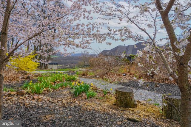 4815 ZEIGLERS CHURCH RD, Spring Grove, PA 17362