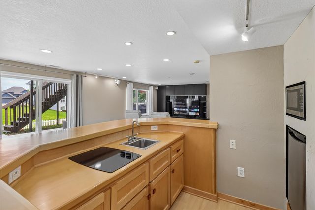 531 77th Street, West Des Moines, IA 50266