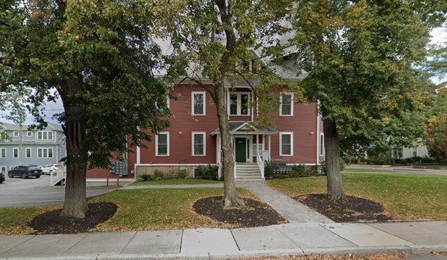 18 Murdock St 18, Barnstable, MA 02135