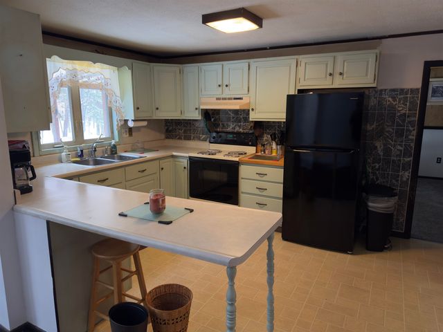 9 Fourth Street, Fair Haven, VT 05743