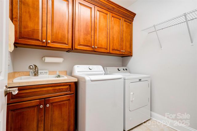 128 Harbourtown Drive, Kings Mountain, NC 28086