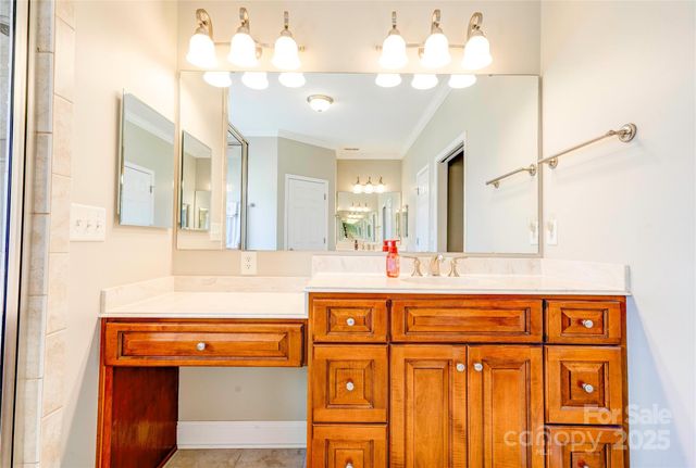 128 Harbourtown Drive, Kings Mountain, NC 28086