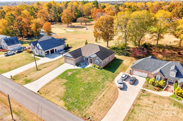 128 Harbourtown Drive, Kings Mountain, NC 28086