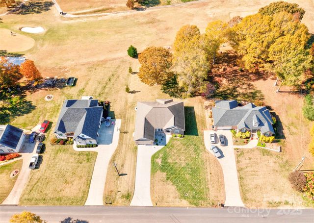 128 Harbourtown Drive, Kings Mountain, NC 28086