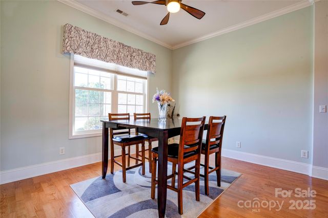 128 Harbourtown Drive, Kings Mountain, NC 28086