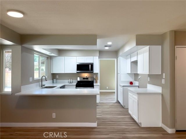 43856 Windsor Place, Lancaster, CA 93536