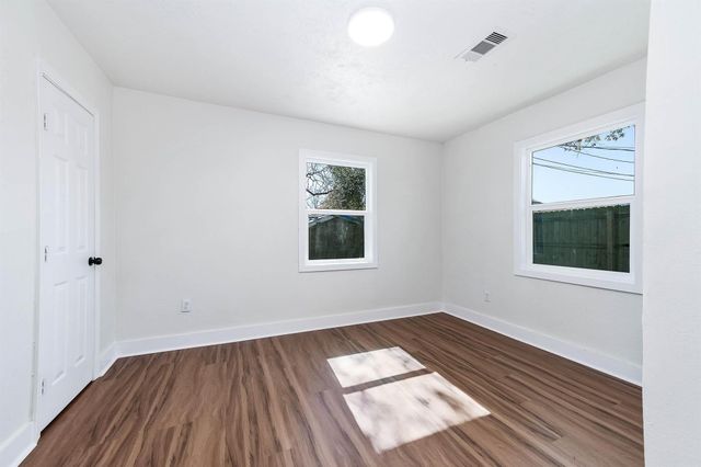 1706 12th Street, Galena Park, TX 77547