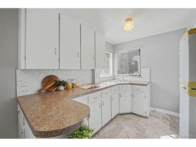 2685 S Logan St 2687, Denver, CO 80210