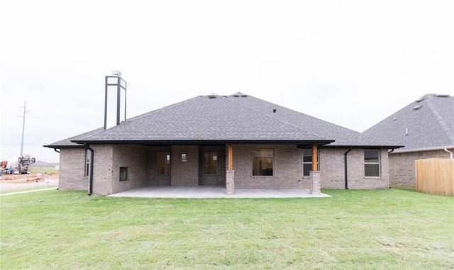 9324 NW 116th Street, Yukon, OK 73099