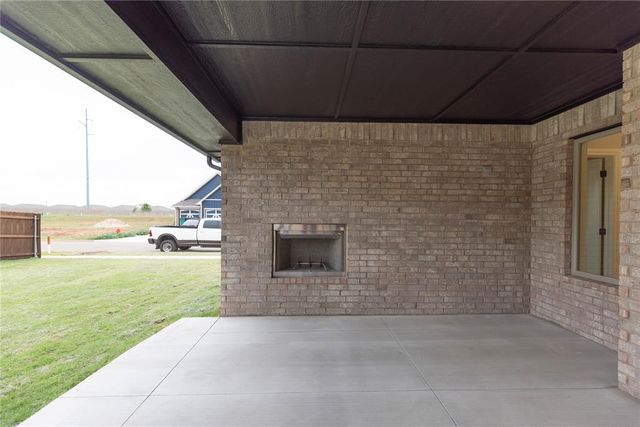 9324 NW 116th Street, Yukon, OK 73099
