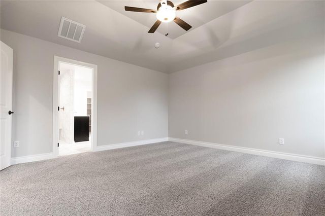 9324 NW 116th Street, Yukon, OK 73099