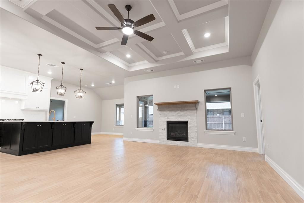 9324 NW 116th Street, Yukon, OK 73099