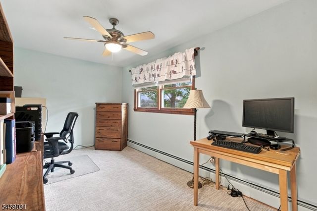 9 Melrose Ave, West Milford Twp., NJ 07421