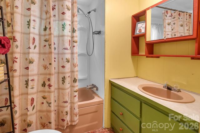175 Elmwood Drive, Troy, NC 27371