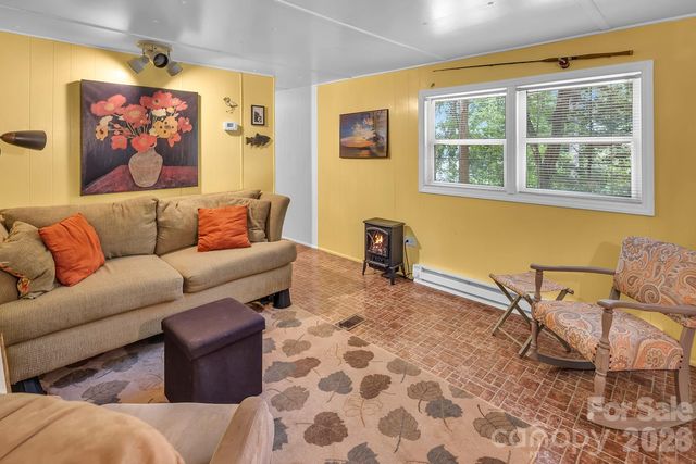 175 Elmwood Drive, Troy, NC 27371