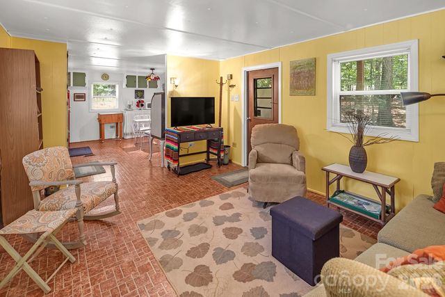 175 Elmwood Drive, Troy, NC 27371