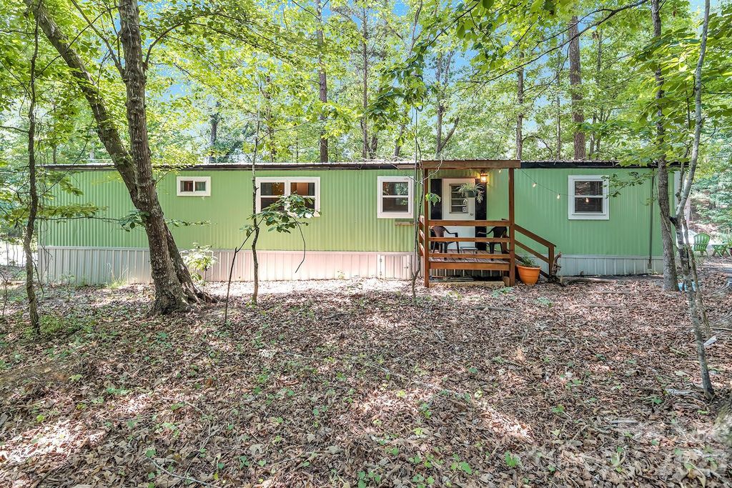 175 Elmwood Drive, Troy, NC 27371