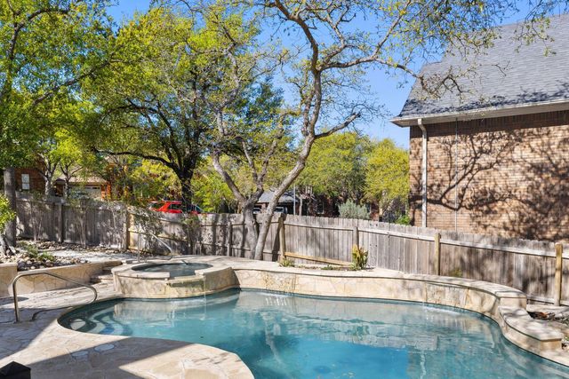 6026 Tributary Ridge DR, Austin, TX 78759