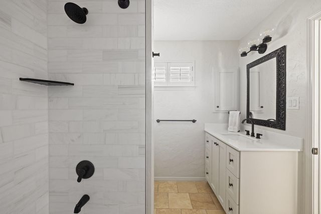 6026 Tributary Ridge DR, Austin, TX 78759