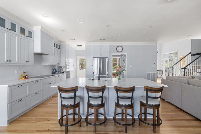 6026 Tributary Ridge DR, Austin, TX 78759