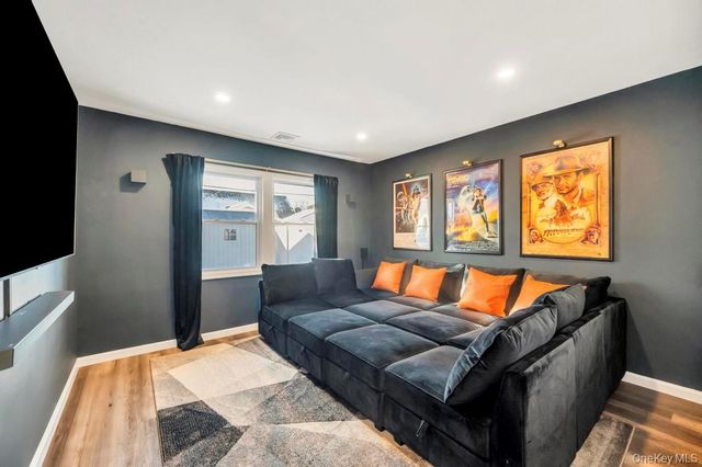 10 Petal Lane, Hicksville, NY 11801