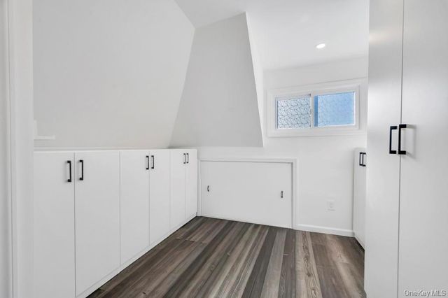 10 Petal Lane, Hicksville, NY 11801