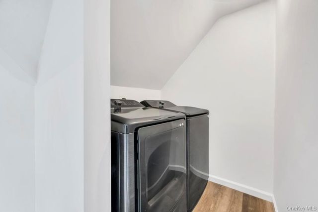 10 Petal Lane, Hicksville, NY 11801