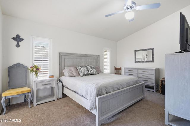 6719 W KERRY Lane, Glendale, AZ 85308
