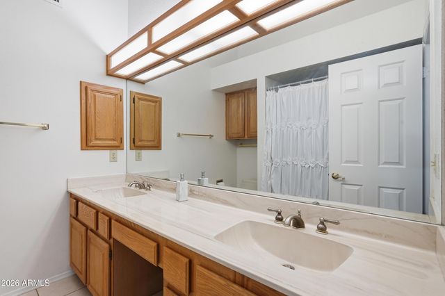 6719 W KERRY Lane, Glendale, AZ 85308