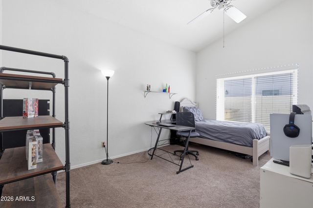 6719 W KERRY Lane, Glendale, AZ 85308
