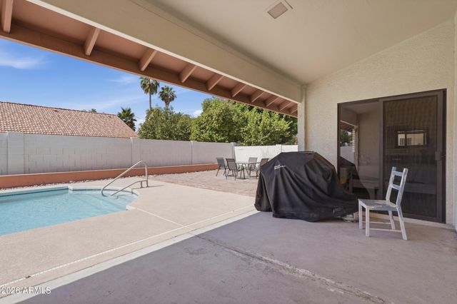 6719 W KERRY Lane, Glendale, AZ 85308