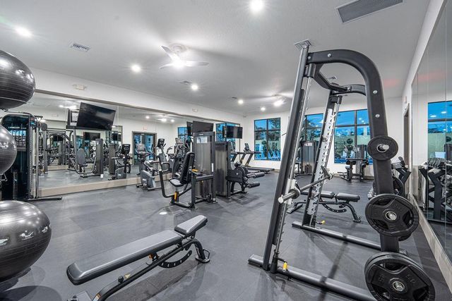 2293 SE Canopy Cove Lane, Port St. Lucie, FL 34984