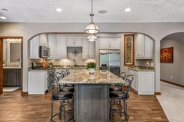 1766 Alphon Drive, Victoria, MN 55386