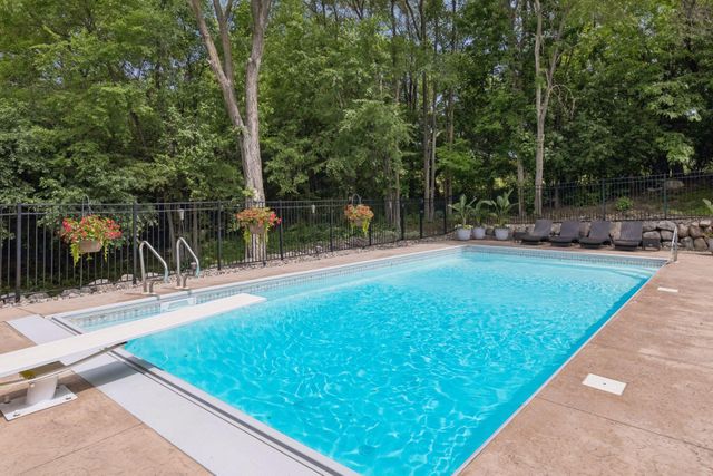 1766 Alphon Drive, Victoria, MN 55386