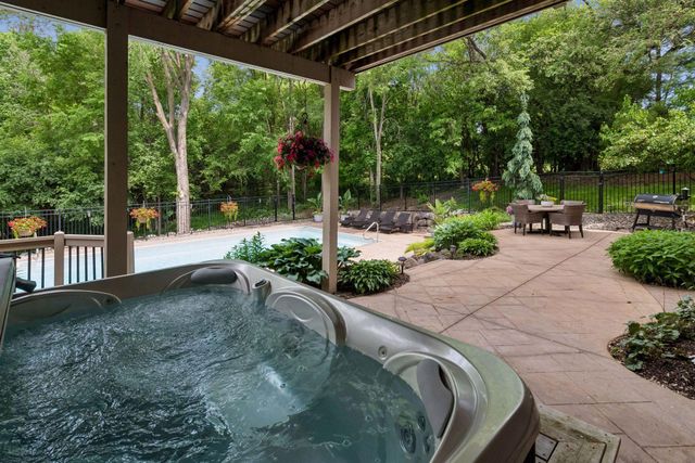1766 Alphon Drive, Victoria, MN 55386