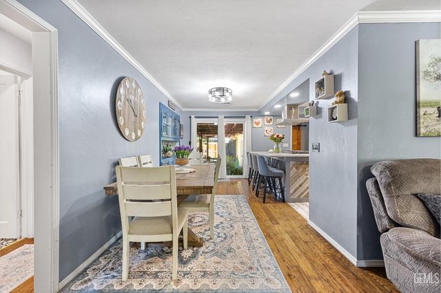 2625 Bay Street, Bakersfield, CA 93301