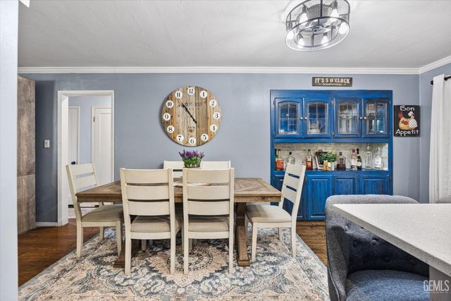 2625 Bay Street, Bakersfield, CA 93301